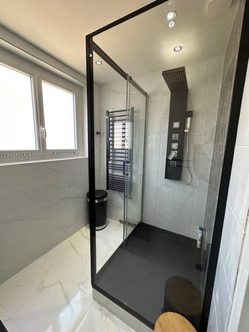 Appt De Standing Centre Ville Tarbes Extérieur photo